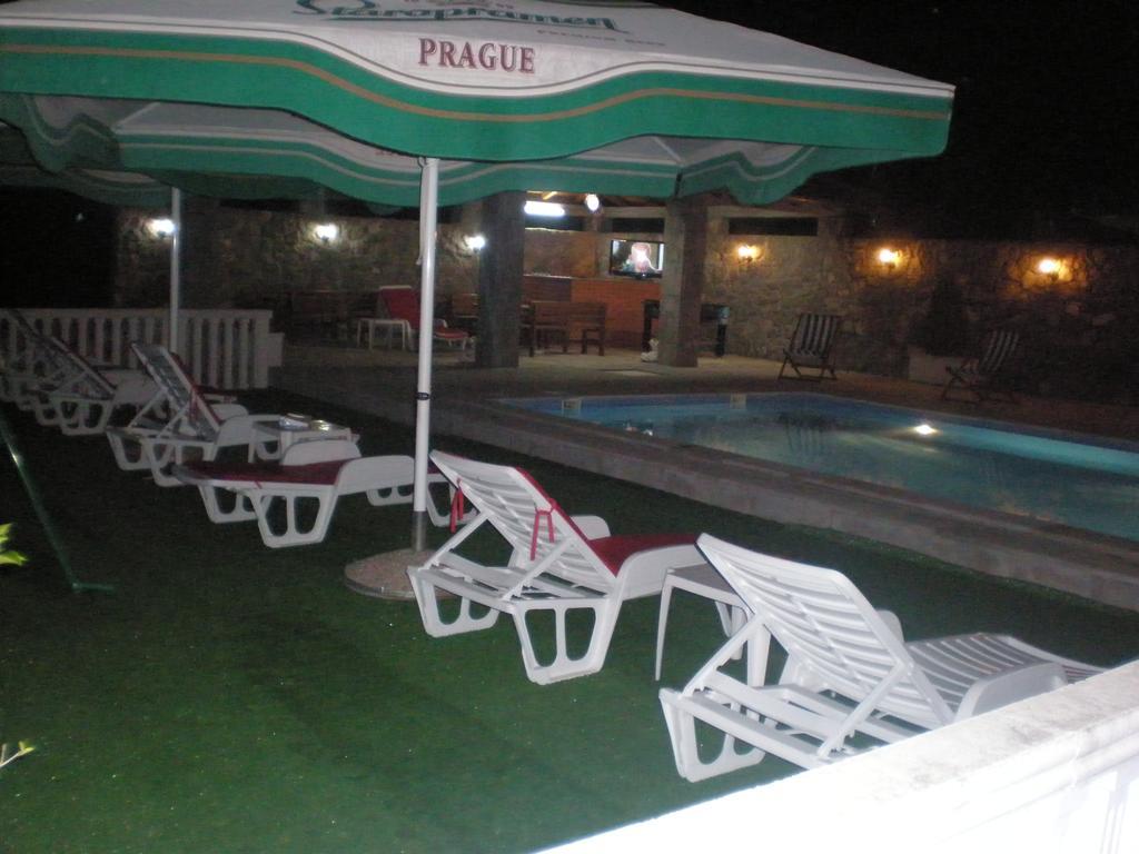 Apartments Vila Lazarevic Tivat Eksteriør bilde
