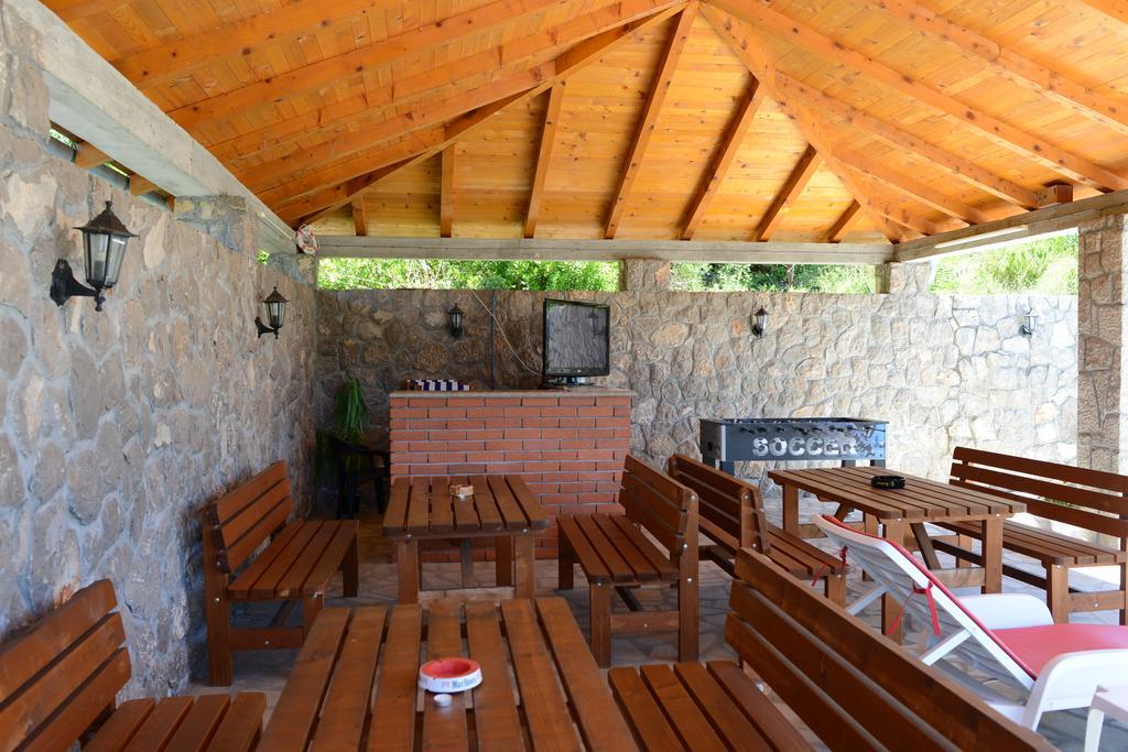 Apartments Vila Lazarevic Tivat Eksteriør bilde