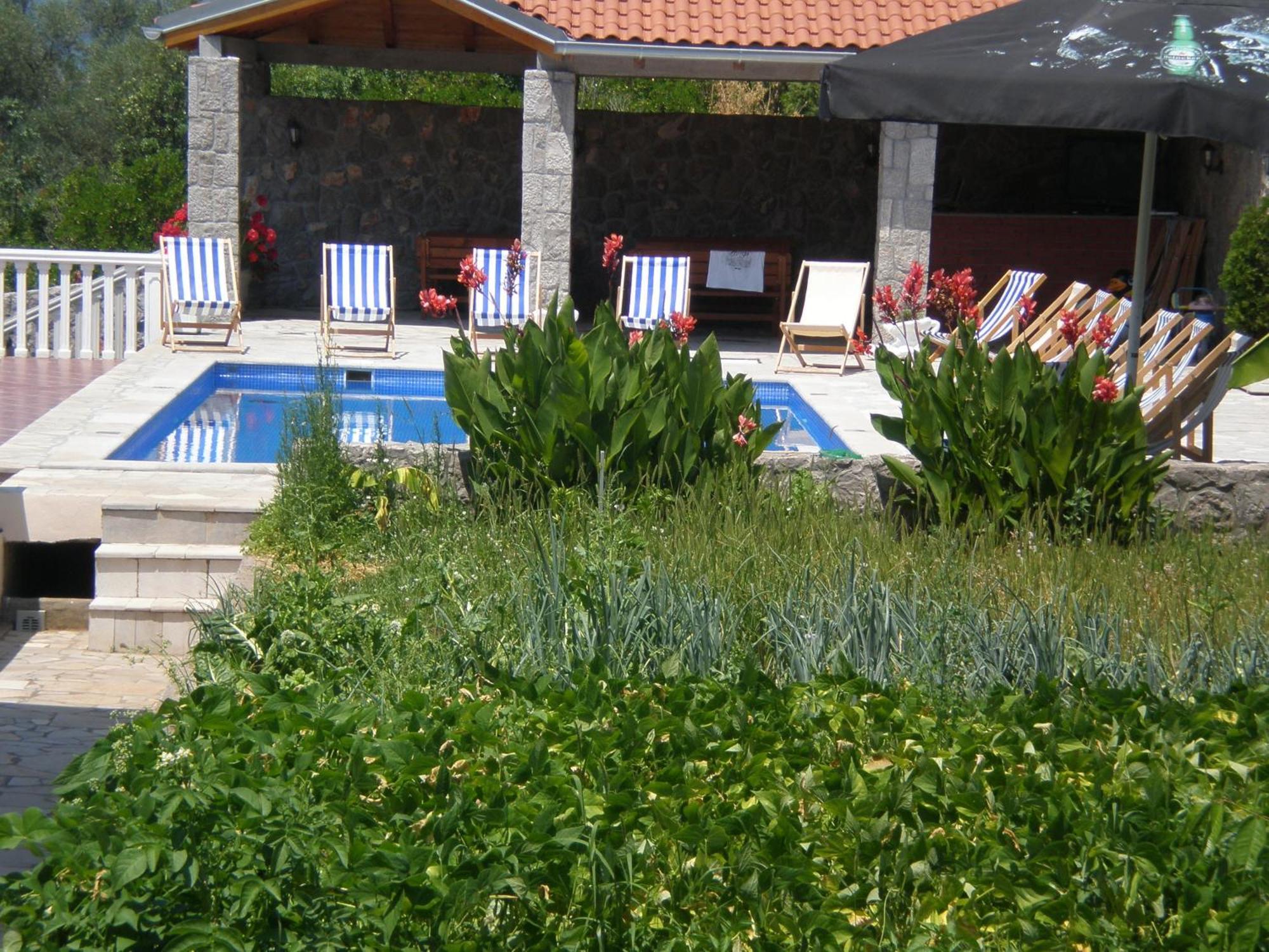 Apartments Vila Lazarevic Tivat Eksteriør bilde
